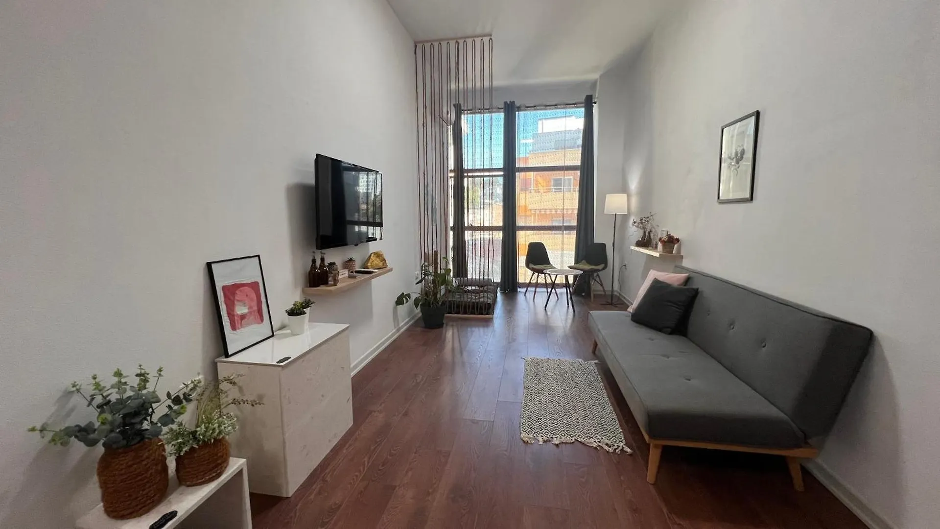 Rocco Apartment contacts